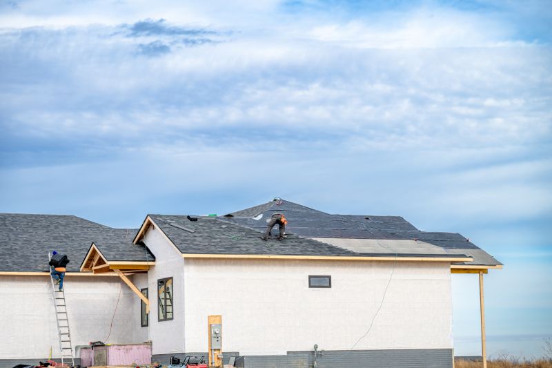 Asphalt Roofing Service in Middleburg, FL